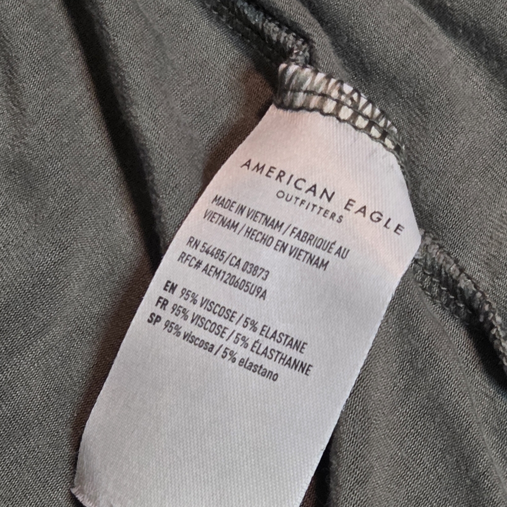 American Eagle Outfitters Sage Button-Down Shirt - Picture 7 of 8